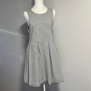 Connection 18 NWT Black & White Dress